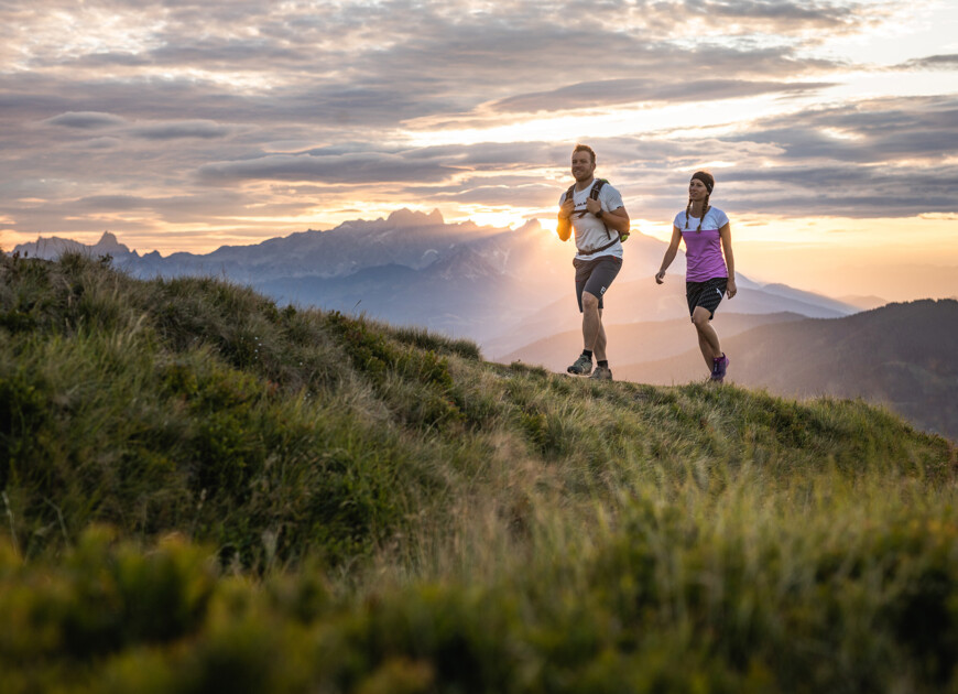 Wanderer im Großarltal - dem Tal der Alm im Salzburger Land.