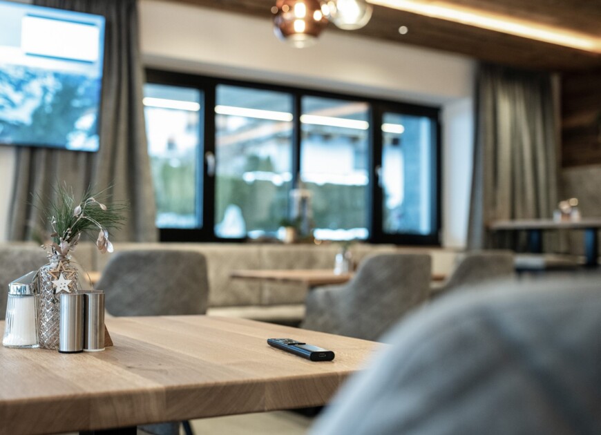 Das 3 Sterne B&B Hotel Diellehen im Winter von außen.